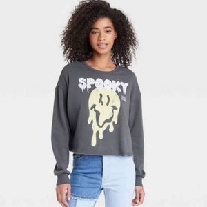 NWOT Smiley world "spooky" Sweatshirt gray long sleeve crop graphic crewneck XXL